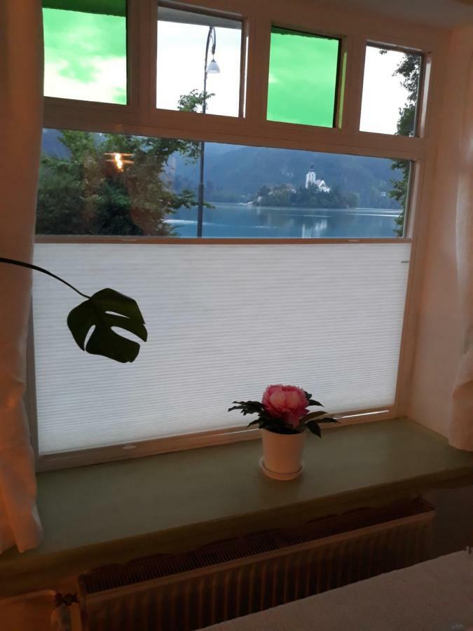 Pletna Lake View Apartment Bled Luaran gambar